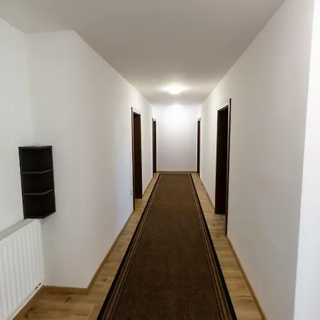 Apartment Arya *